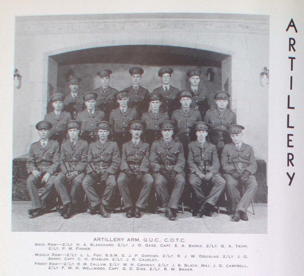 "Group photograph of Artillery"